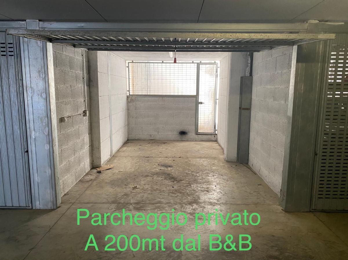 Galleria Frascati Rooms And Apartment Exteriör bild