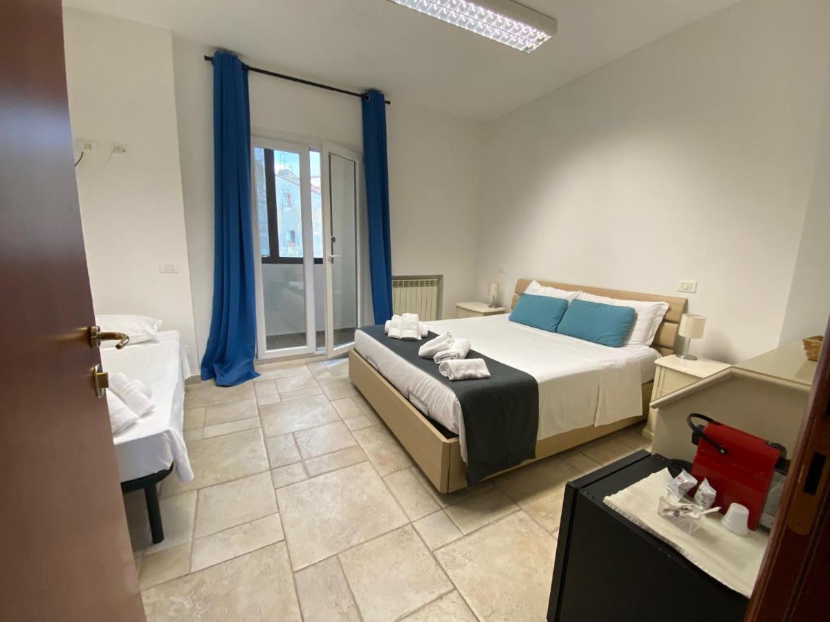 Galleria Frascati Rooms And Apartment Exteriör bild