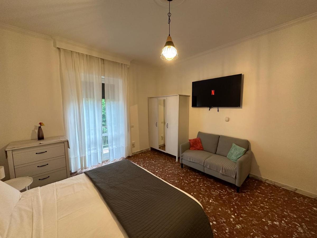 Galleria Frascati Rooms And Apartment Exteriör bild