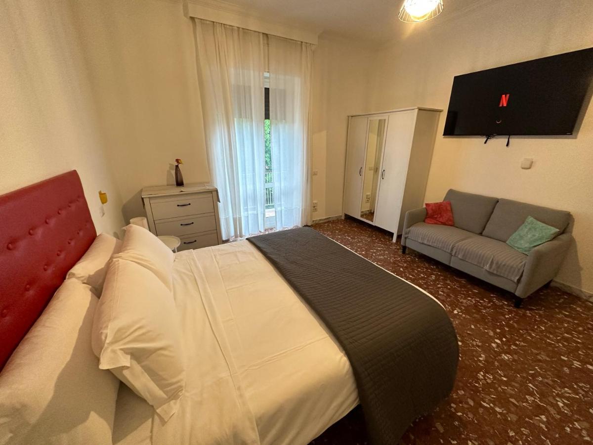 Galleria Frascati Rooms And Apartment Exteriör bild