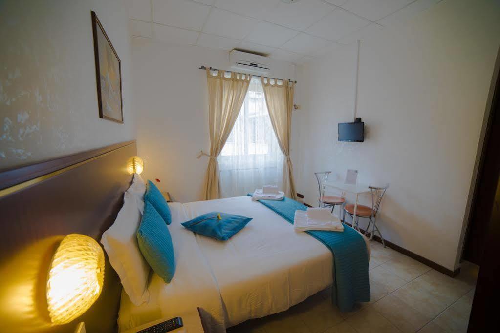 Galleria Frascati Rooms And Apartment Exteriör bild