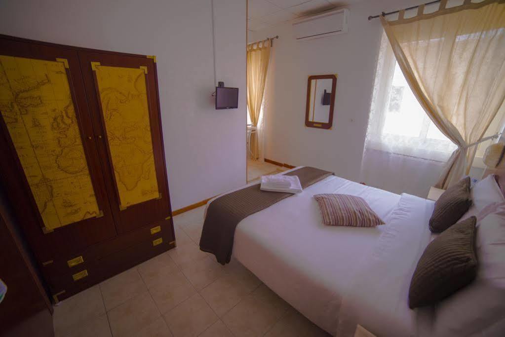 Galleria Frascati Rooms And Apartment Exteriör bild