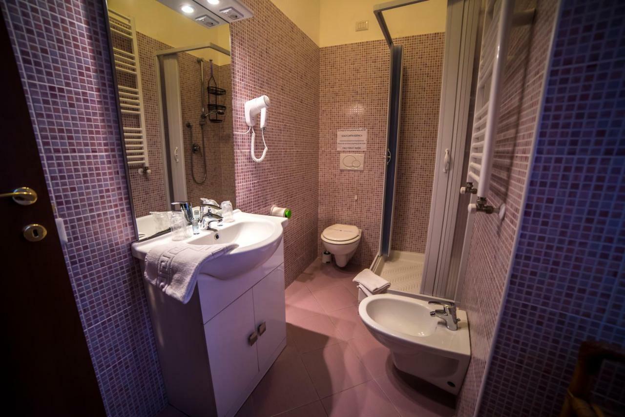 Galleria Frascati Rooms And Apartment Exteriör bild
